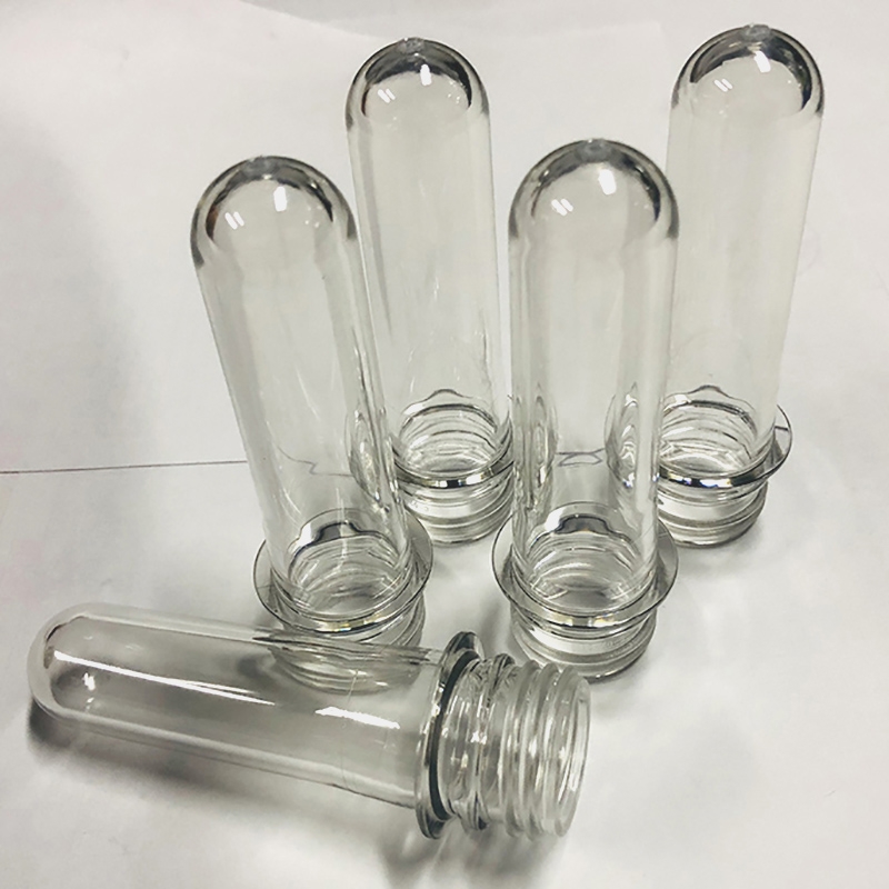 瓶胚：塑料瓶制造的核心材料